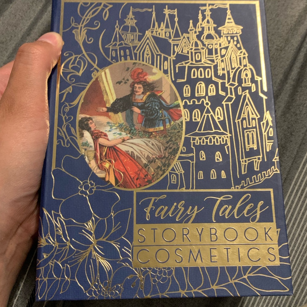 Storybook Cosmetics Fairytales palette